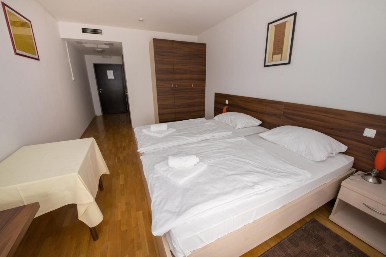 Hotel Central Bjelovar Exterior foto