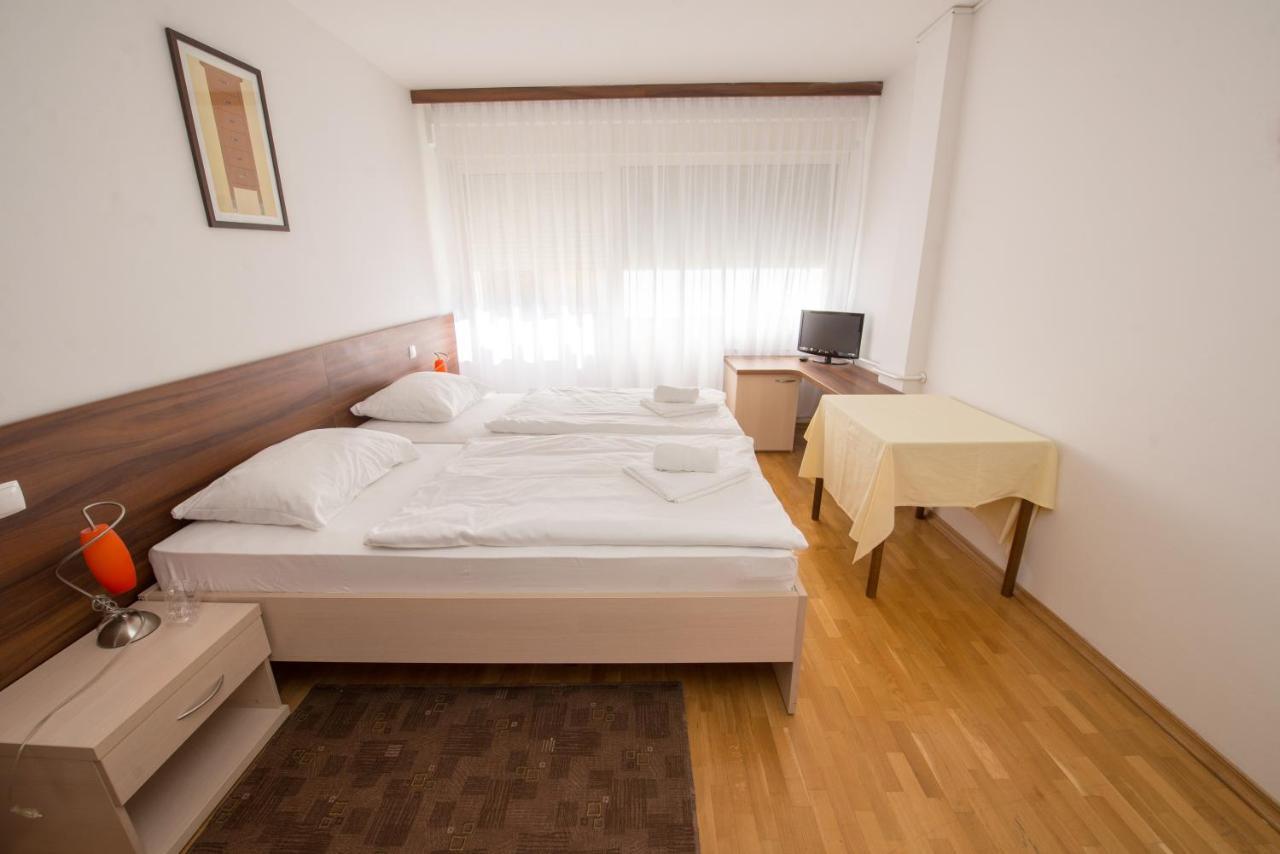 Hotel Central Bjelovar Exterior foto