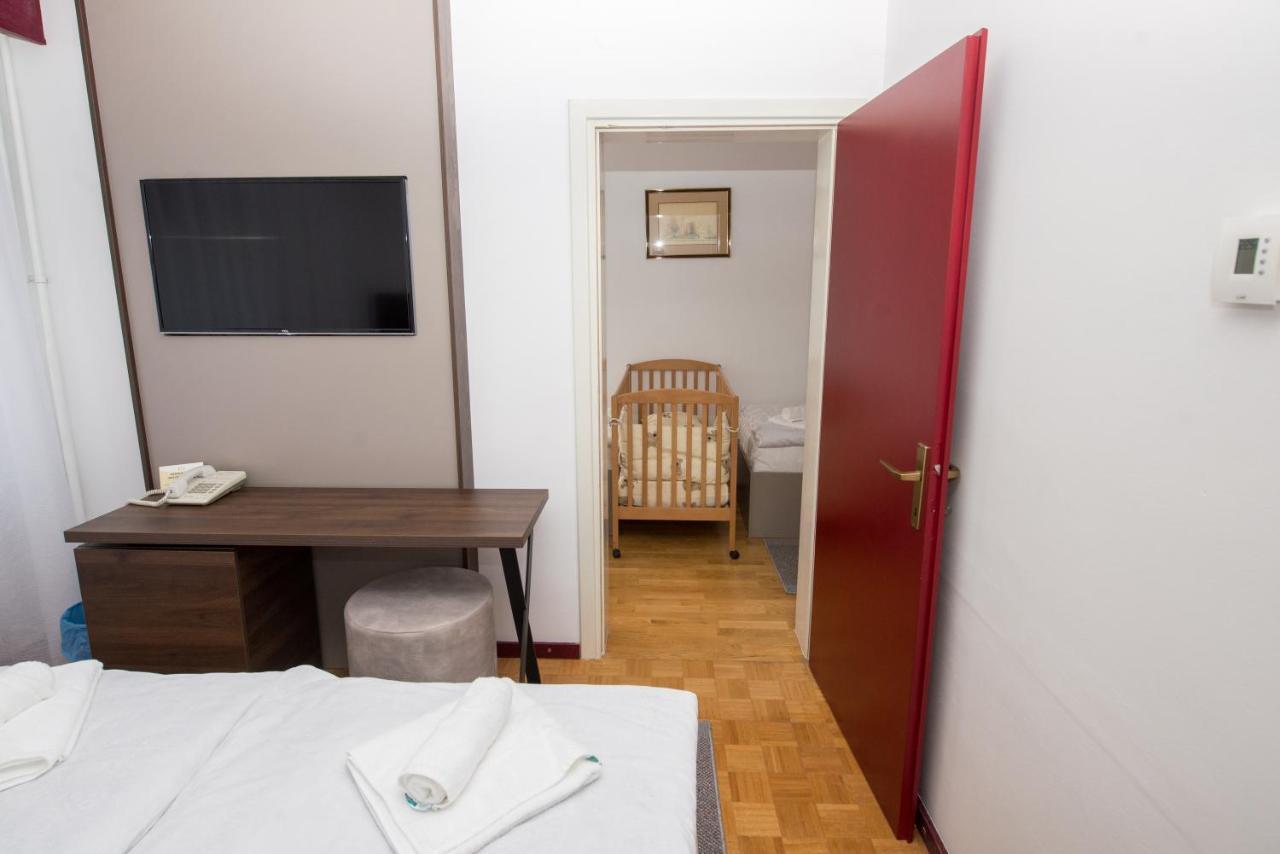 Hotel Central Bjelovar Exterior foto